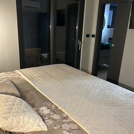 Penthouse Hedonist With Hidromassage Bath *