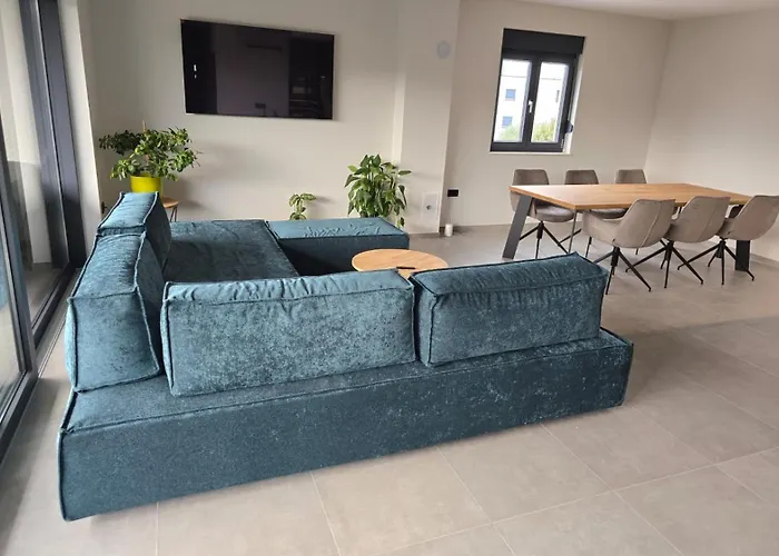 Penthouse Hedonist With Hidromassage Bath