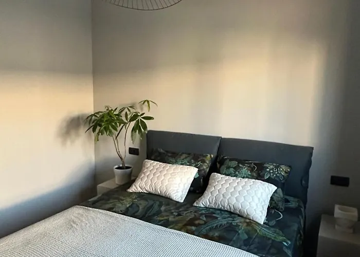 Penthouse Hedonist With Hidromassage Bath * Пула
